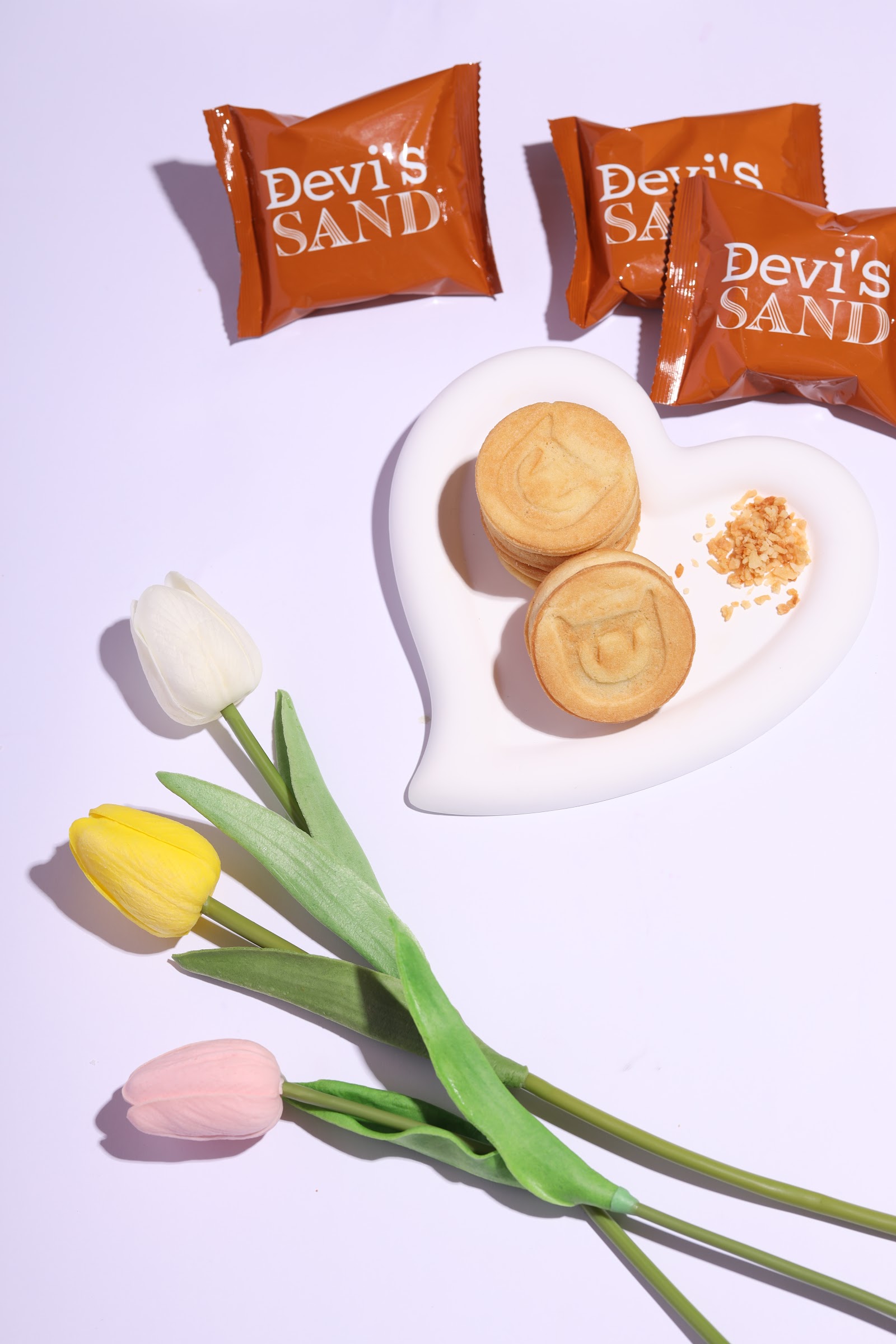 Devi's Sand butter-sand cookies flatlay at Devis Bakery